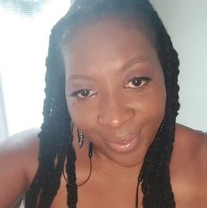 Meet your Posher, Tonya